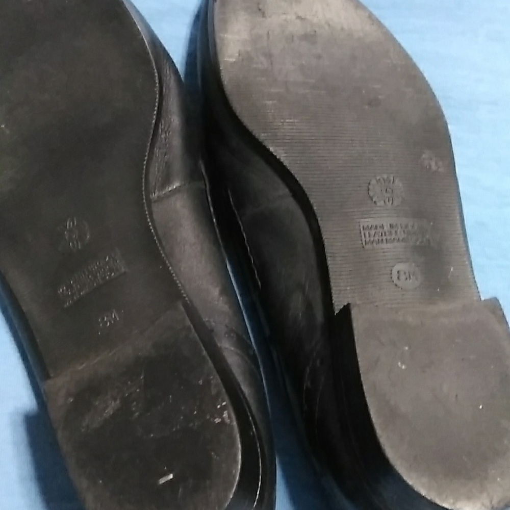 Shoes - Picture 2 of 2